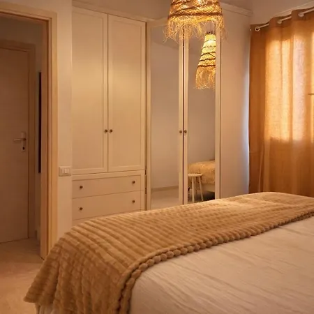 Villa Exclusive With Private Garden *